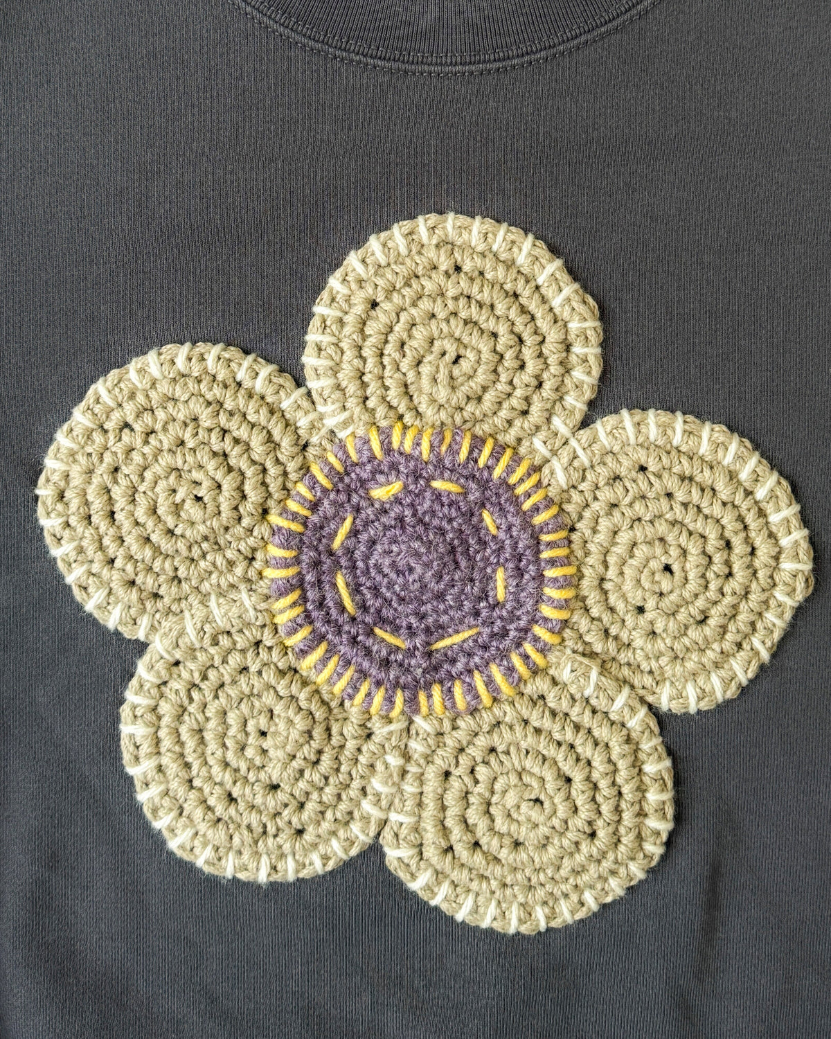 flower sweatshirt, S