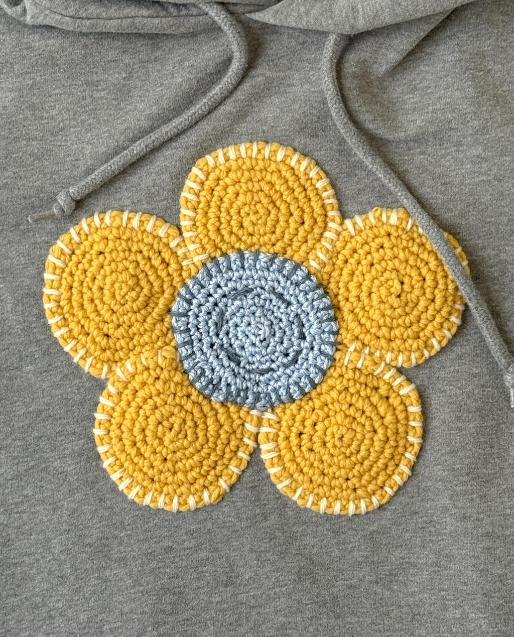 flower sweatshirt, L