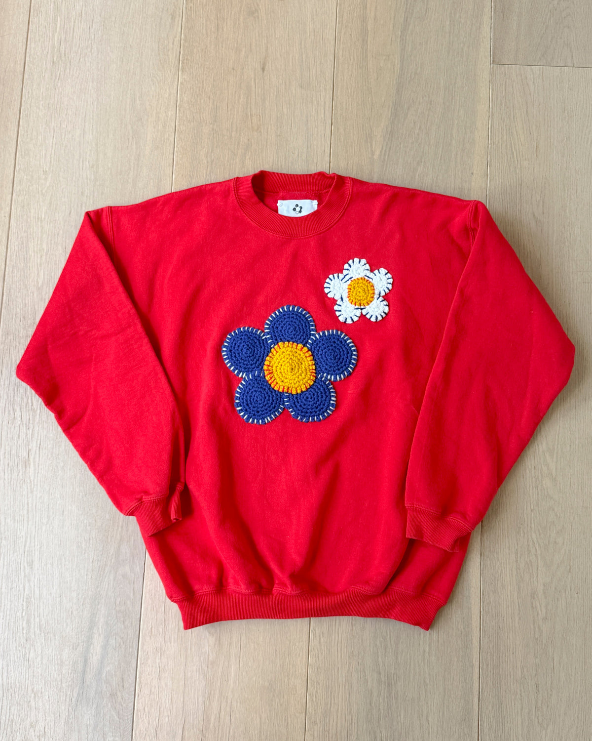 flower sweatshirt, L