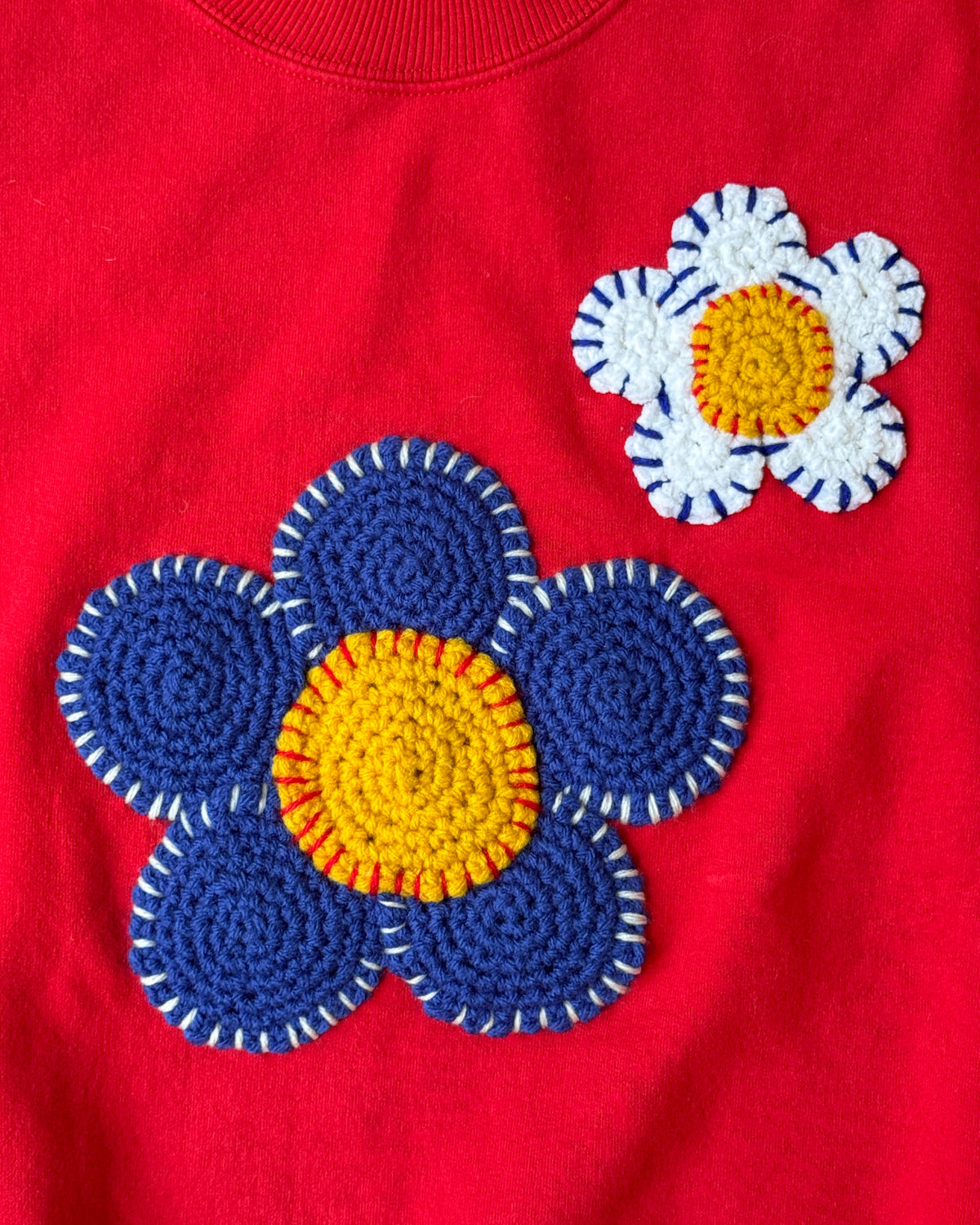 flower sweatshirt, L