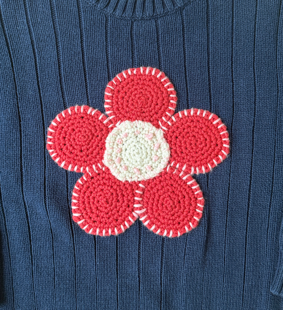 flower sweater, M (8-9)