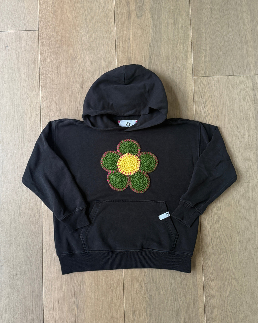flower sweatshirt, M (8-9)