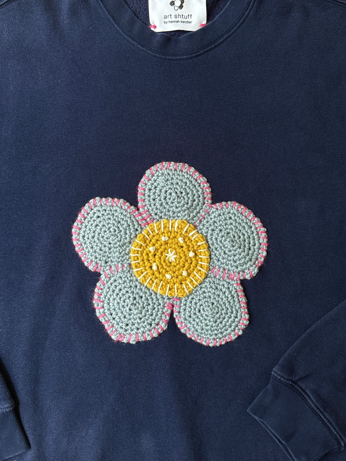flower sweatshirt, M
