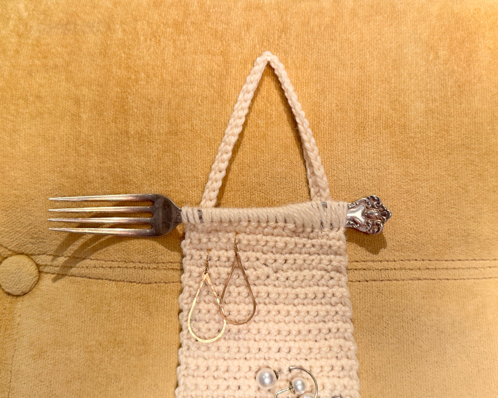jewelry hanger, small fork no.1