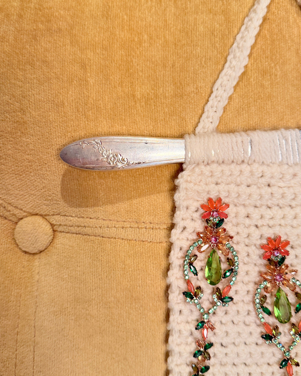 jewelry hanger, big knife no.1